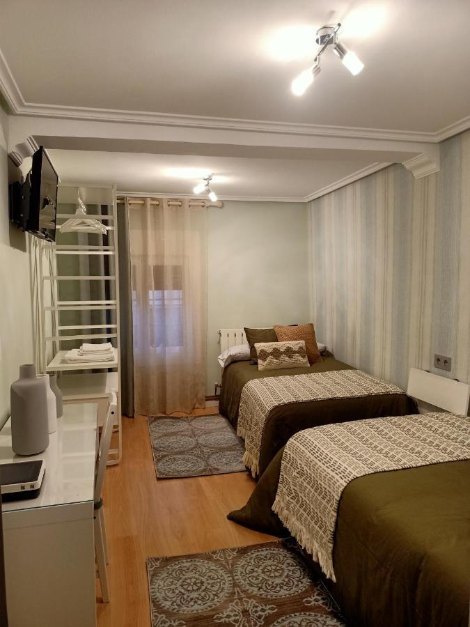 Apartamento Turístico Santiago Logroño Exterior foto