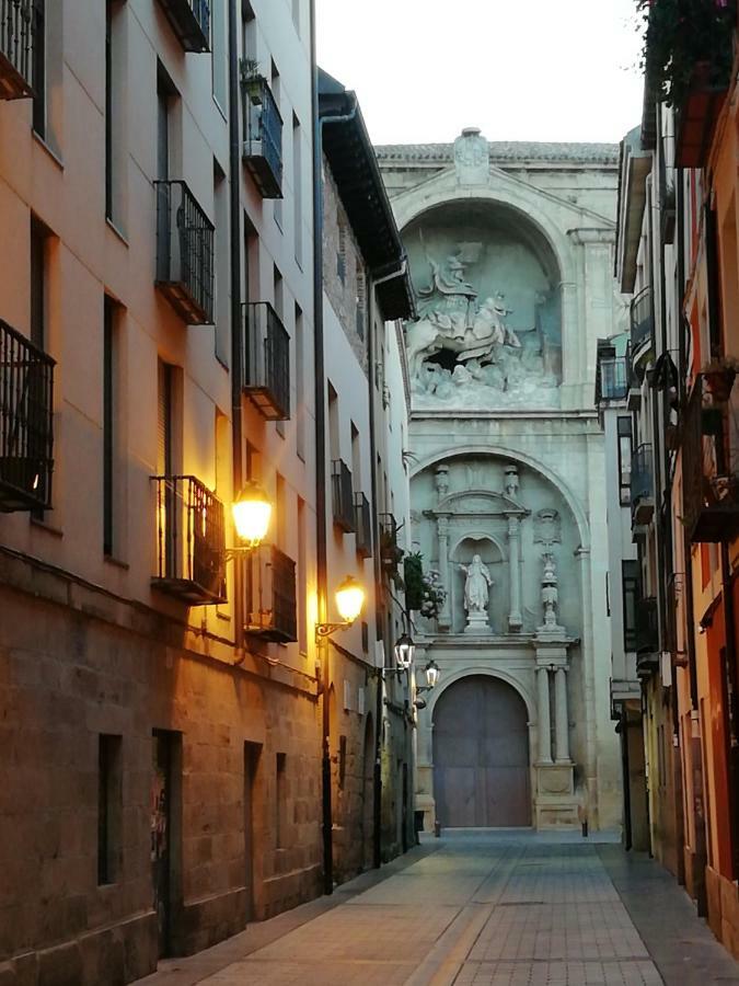 Apartamento Turístico Santiago Logroño Exterior foto